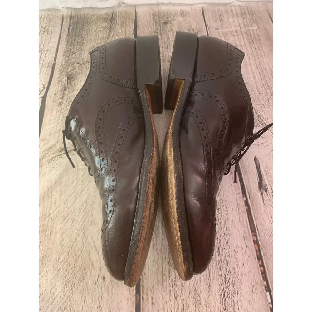 JOHNSTON & MURPHY Men's  Heritage Collection Lace Up Burgundy Shoes / Size: 9.5